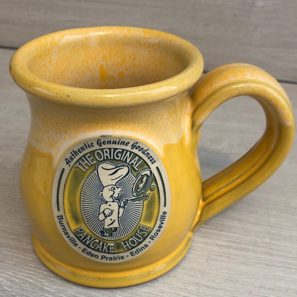 2018 Deneen Pottery Original Pancake House Minnesota Yellow Coffee Mug Cup